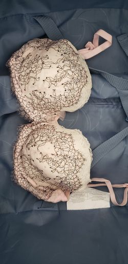 Victoria's Secret 34DD