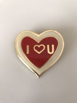 Pin / Brooch I Love You