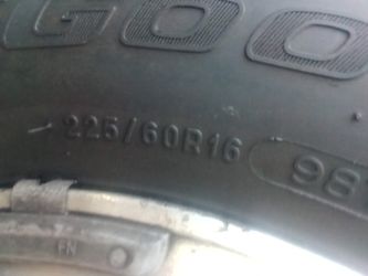 Brand New BF Goodrich 225/60r16