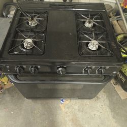 Gas Oven