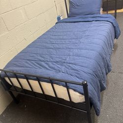 New Twin Metal Bed With New Mattress And Bedding Fully Assembled 