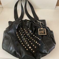 Black shoulder bag
