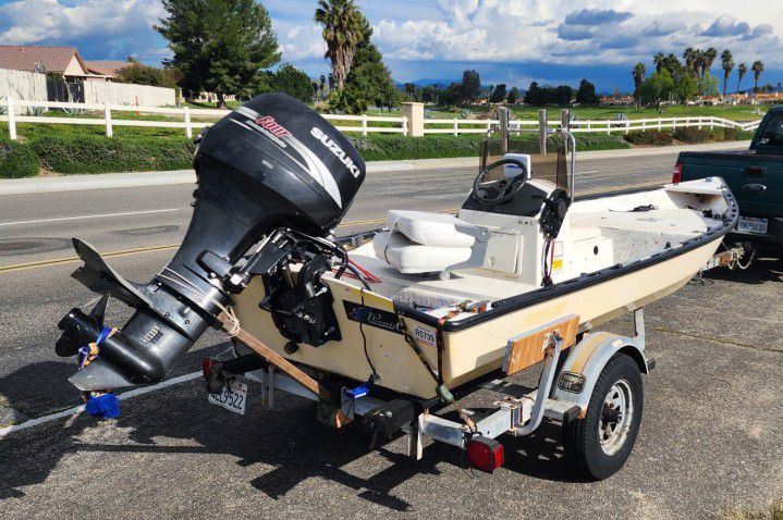 Bass Boat 17ft 40hp Four Stroke Center console