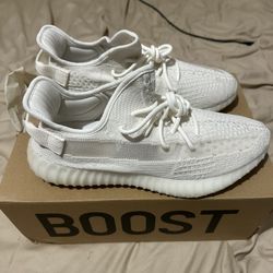 Yeezy 350 11.5 DS