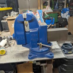Cash Or TRADE  Yost bench vise Brand New, THIS IS A SHOP VISE