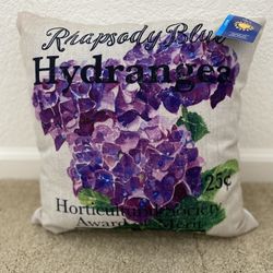 New Pier 1 Hydrangea Indoor/ Outdoor Purple Throw Pillow