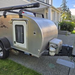 Classic Teardrop Trailer