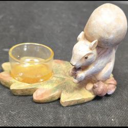 Squirrel Holding An Acorn Vintage Tealight