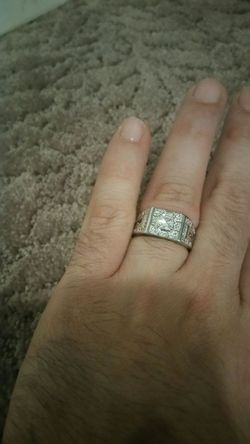 Brand new men ring
