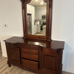 Dresser & Mirror Set 
