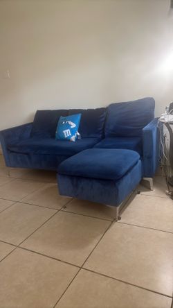 Couch good condition mueble en buenas condition