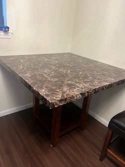 Dining room set