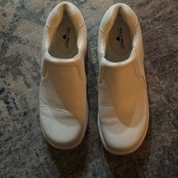 Nurse Mate Women’s Shoes Size 8