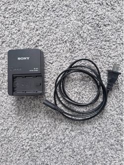 Sony BC-QZ1 Battery Charger for NP-FZ100 Batteries - OEM / Original / Genuine