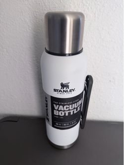 Stanley Thermos / Vacuum Bottle 1.4qt $30