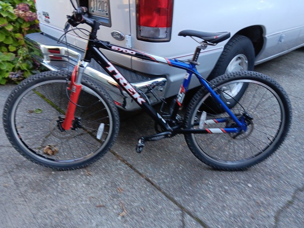 Trek  6700 Mountain Bike