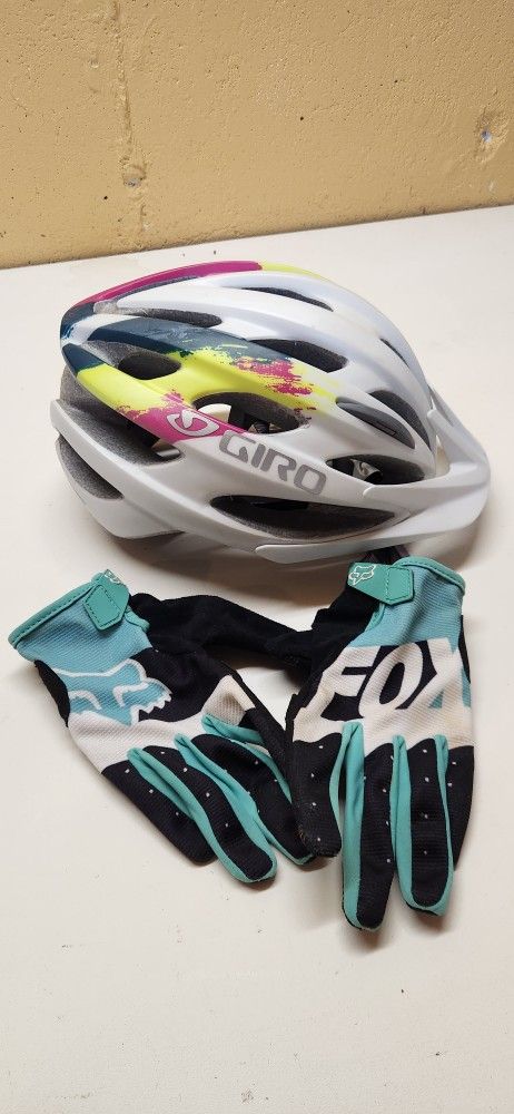 Giro Verona women's bicycle helmet (S) & FOX Gloves