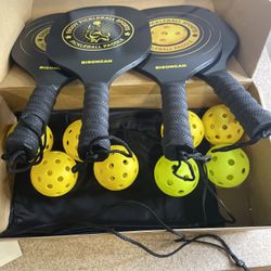 NEW PADDLE SET 