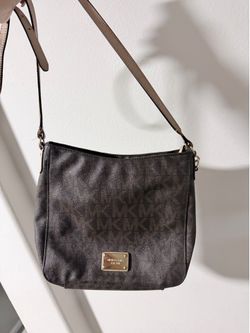 Crossbody MK