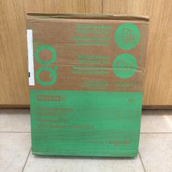 SQUARE D 125AMP 12 SPACE CIRCUIT BREAKER LOAD CENTER 