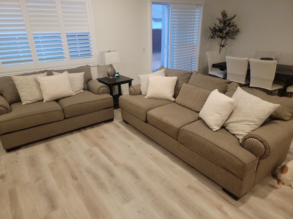 Jeromes Furniture Sofa And Love Seat (Emerson)