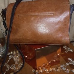 The Sak Small Crossbody Leather Bag