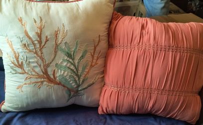 Throw Pillows