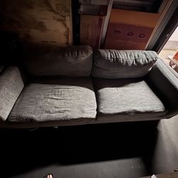 Free Couch 