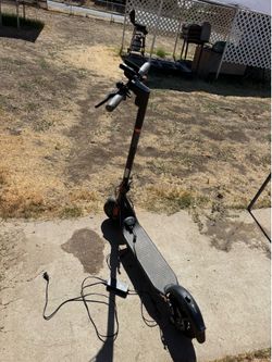 Electric scooter