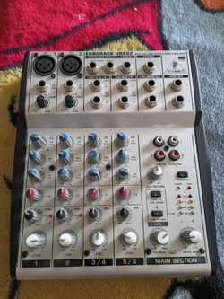 Behringer mixer