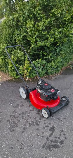 Yard Machines Push Lawn Mower!