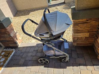 Nuna car seat and stroller