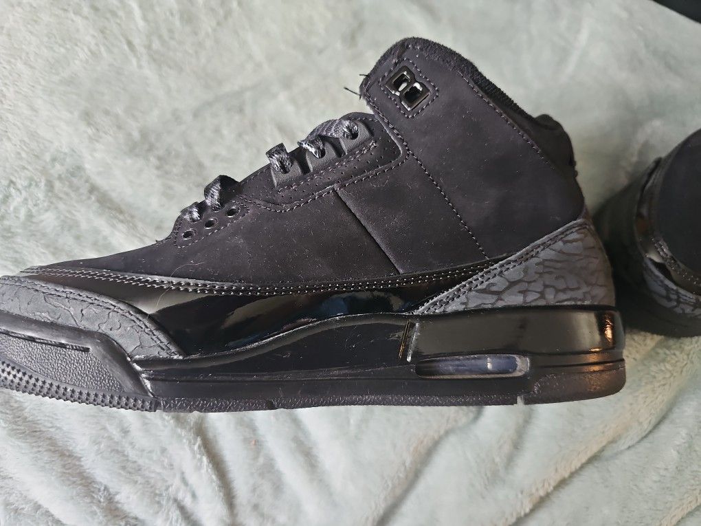 Air Jordan Retro Black Cats