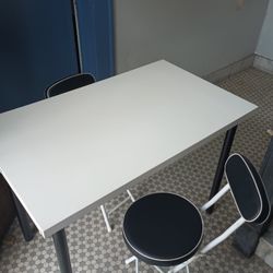 Table 2 Chair 