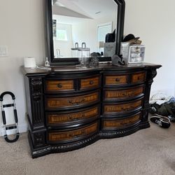 Bedroom set 