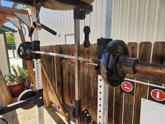 7ft Olympic bar barbell used outdoors works perfect no weights bar only