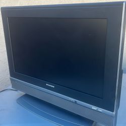 Perfect Sylvania High Definition Flat Screen TV  32” With HDMI Cord 