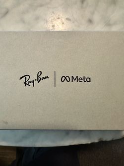 Unopened Rayban | Meta Skyler RW4010 | Black Frame / Green Lens