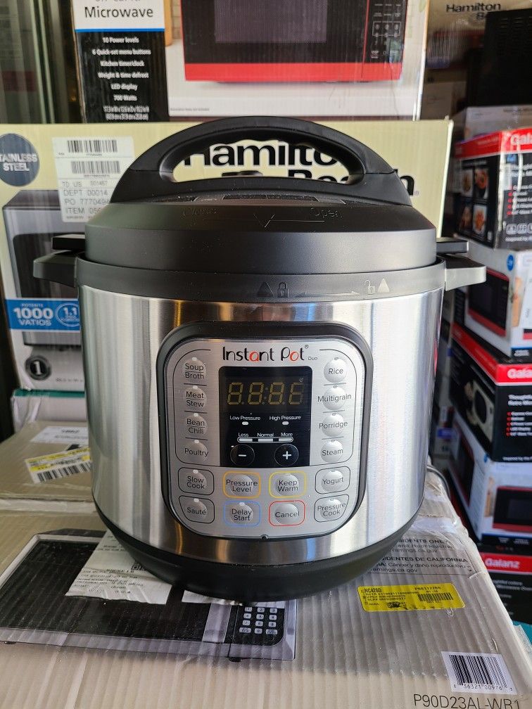 instant pot duo multi use pressure cooker 5QT read the description 