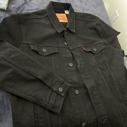 Levi’s Trucker Jacket