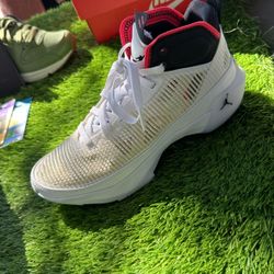 Kid's Air Jordan XXXVII (GS)