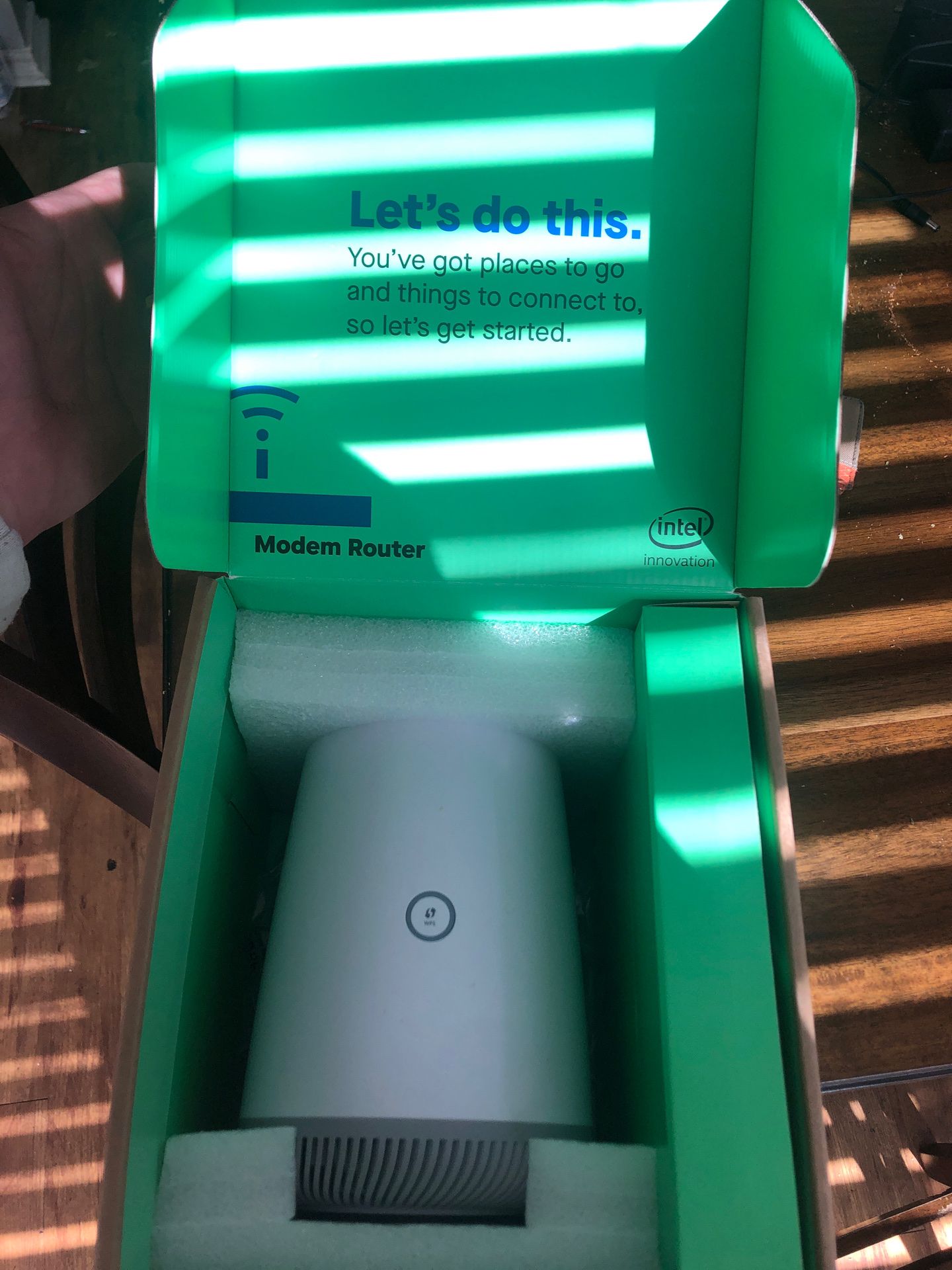 WiFi Modem Router - Centurylink Greenwave C4000