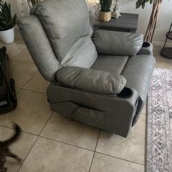 Rocker Recliner. 