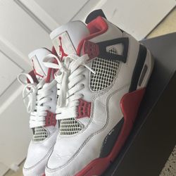 Jordan 4 Fire Red