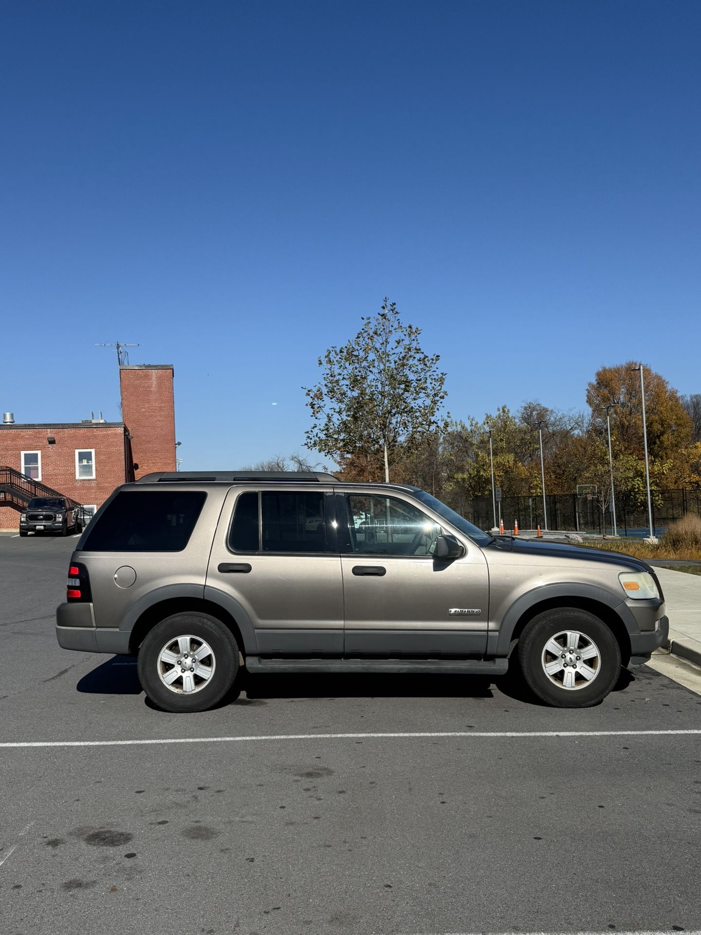 2006 Ford Explorer