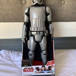 STAR WARS VII Trooper Commander Action Figure, 20"