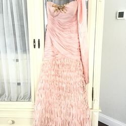 Women’s special occasion dress size 4