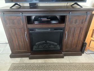 Fireplace dresser