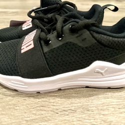 NEW Little Kids Black Puma Shoes: Size 11C