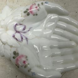 Westmoreland hand shaped decorative trinket dish #W5.
